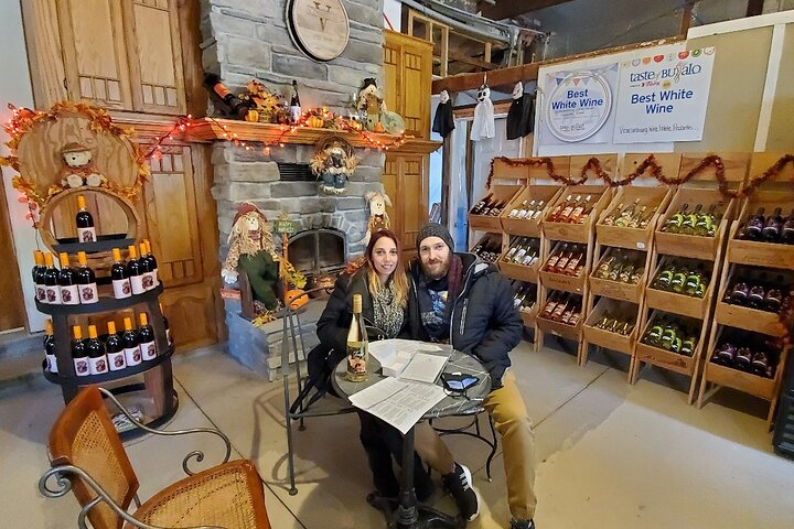 Come with your loved one and enjoy some Wine!!